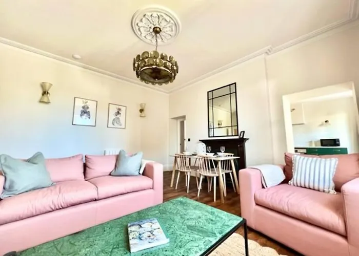 Apartman Redland - 3 *