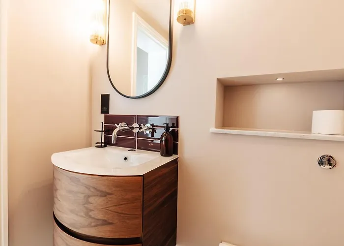 Redland - 3 Apartman *