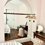 Redland - 3 * Bristol