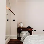 Redland - 3