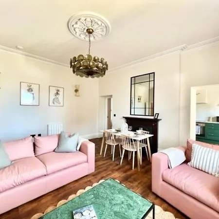 Redland - 3 Bristol